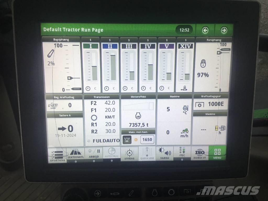 John Deere 6215 R Tractores