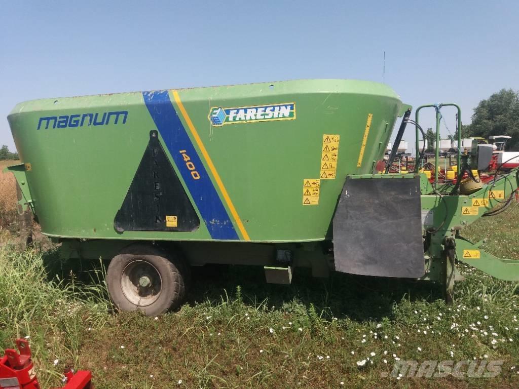 Faresin TMR-V-D 1400 Mezcladoras distribuidoras