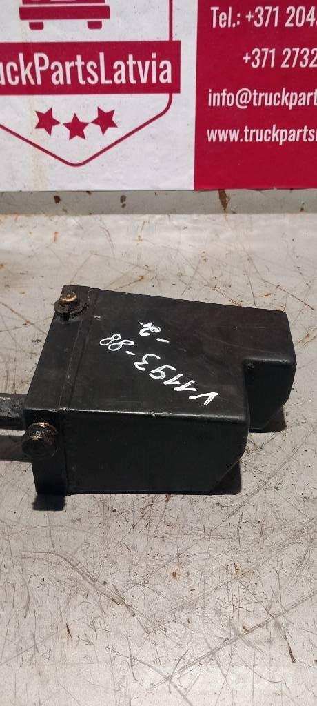 Volvo FH 12.   20917279 Hidráulicos