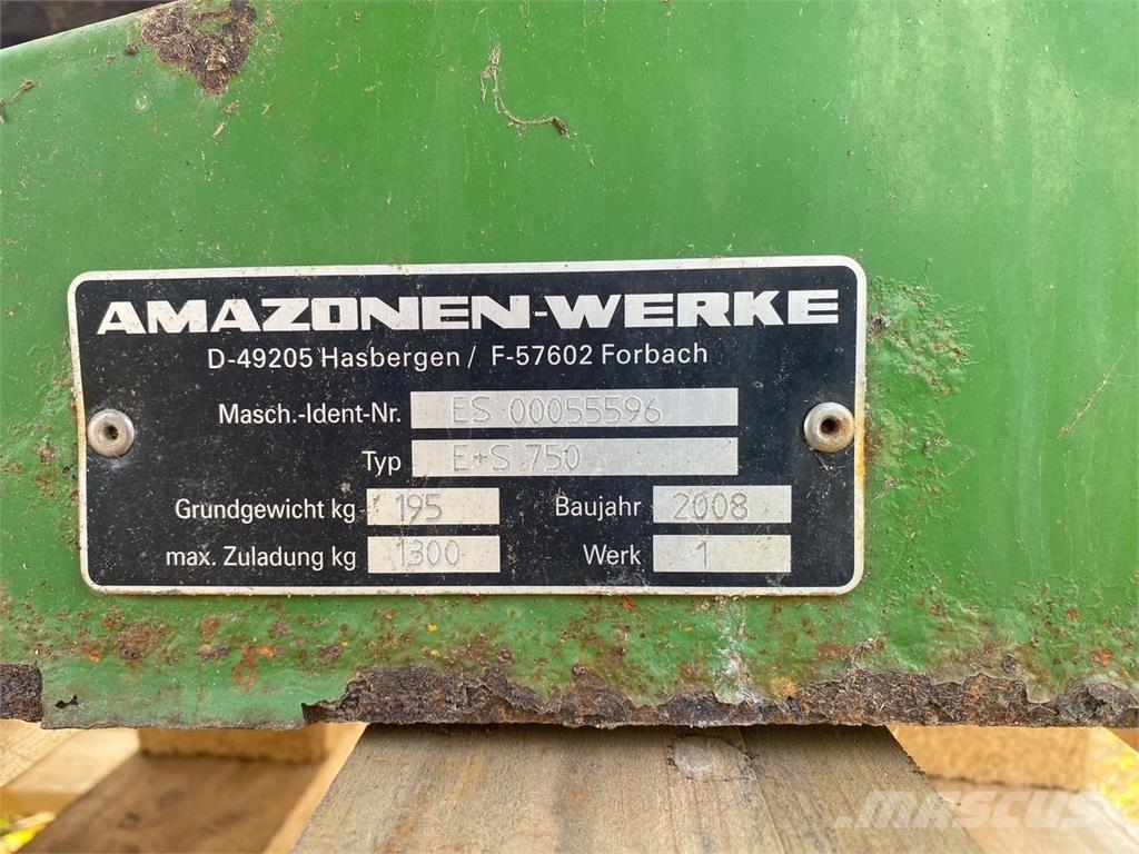 Amazone E+S Esparcidoras de minerales