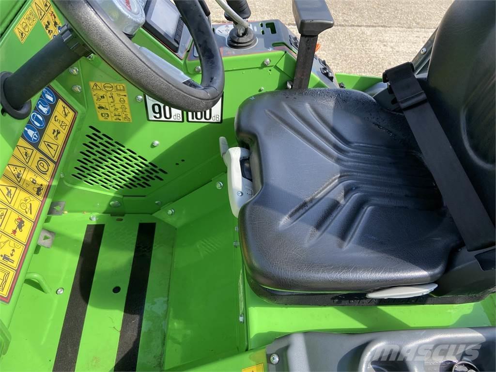 Avant 640I Cargadoras sobre ruedas