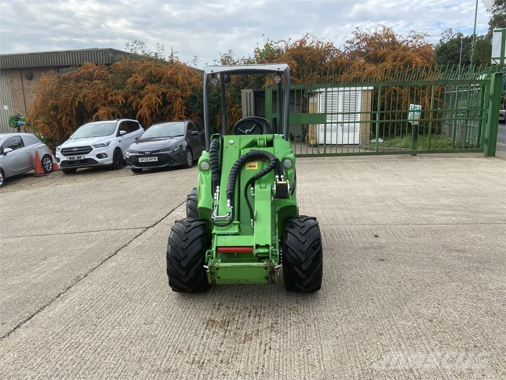 Avant 645I Cargadoras sobre ruedas