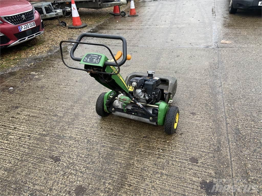 John Deere 220C Otra maquinaria agrícola