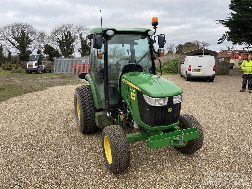 John Deere 4066R Tractores compactos