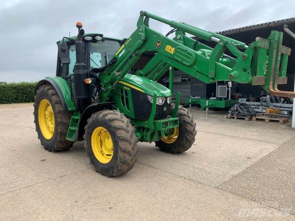 John Deere 6120M Tractores