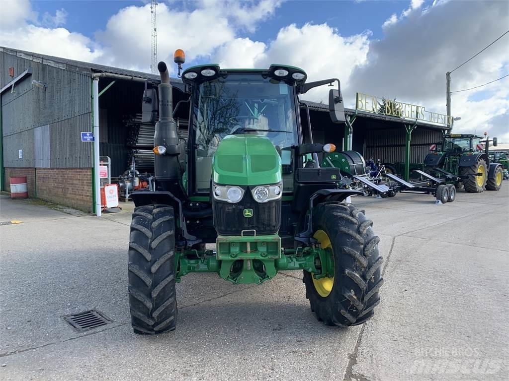 John Deere 6120M Tractores