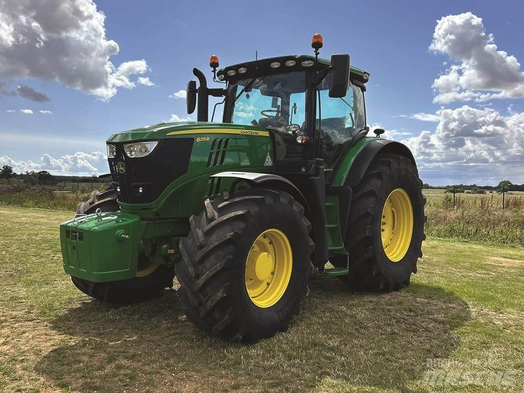 John Deere 6215R Tractores