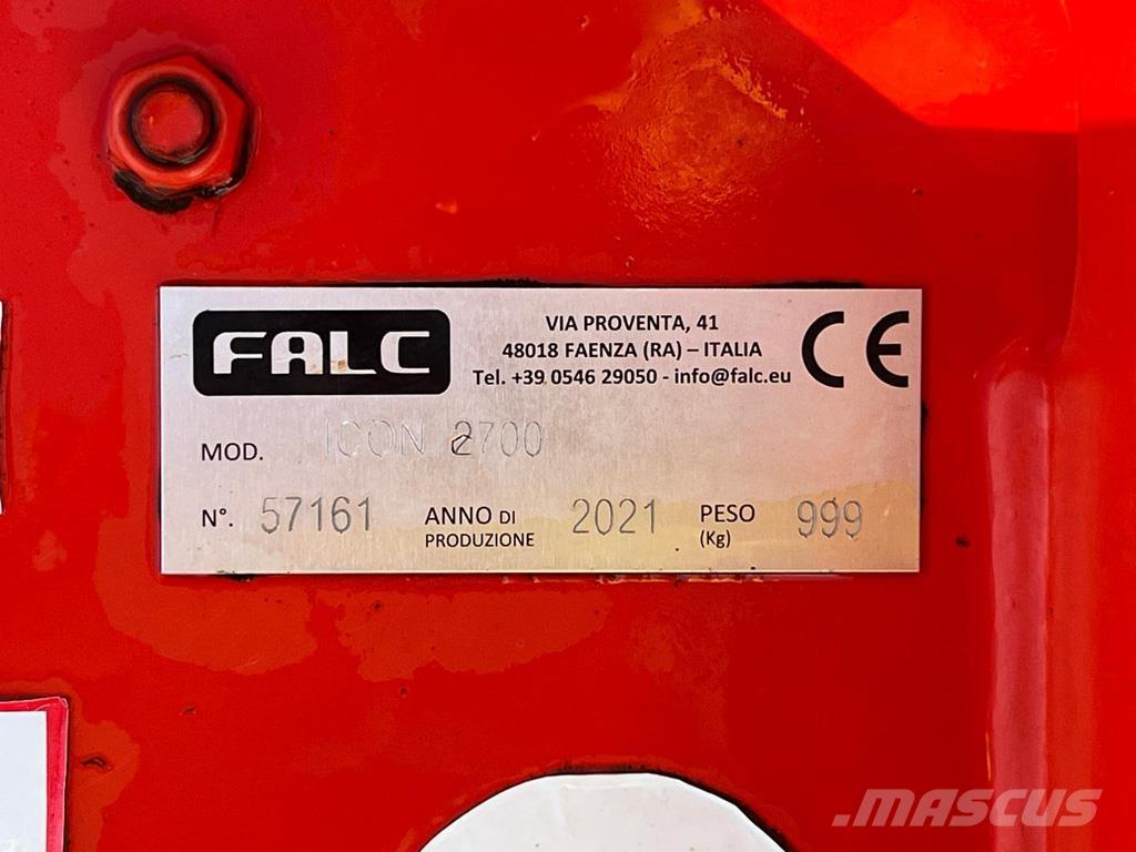 Krm ICON 2700S Segadoras y cortadoras de hojas para pasto