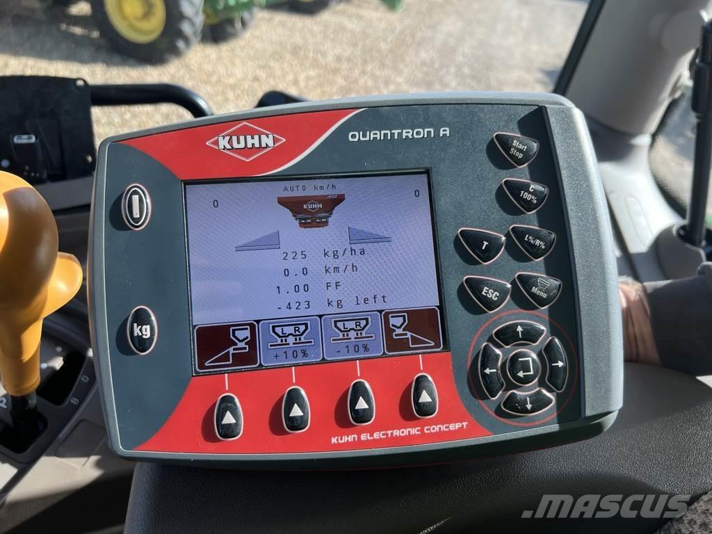 Kuhn 40.2W Esparcidoras de minerales