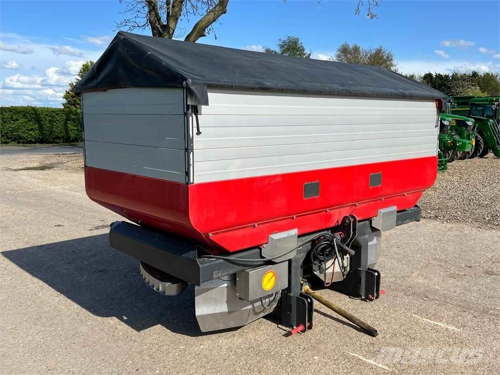 Kverneland RO-EDW Esparcidoras de minerales