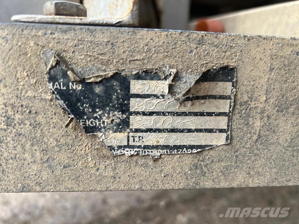 RICHARDSON  Esparcidoras de abono