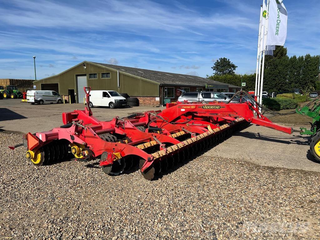 Väderstad CR925 Arados convencionales