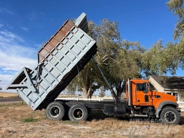 Mack GU713 Otros camiones