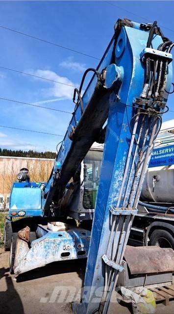 Fuchs MHL 320D Manejadores de residuos industriales