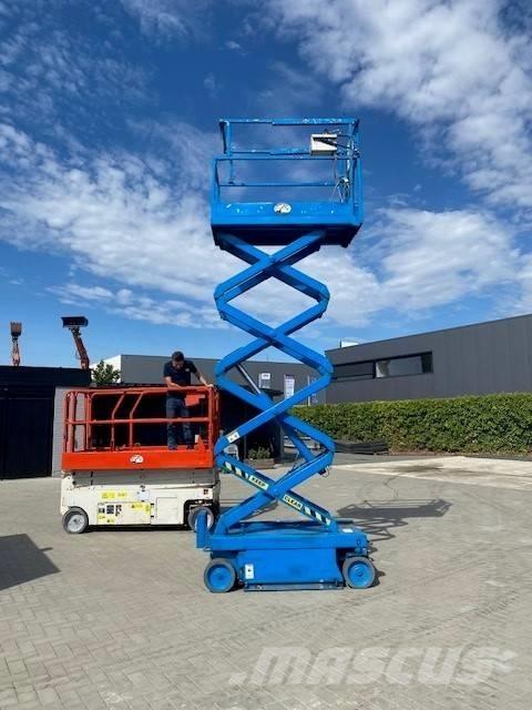 SkyJack SJ III 3219 Plataformas tijera