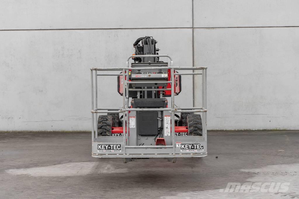 Manitou ManGo 12 Plataformas con brazo de elevación manual