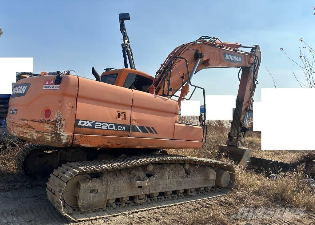 Doosan DX 220 LCA Excavadoras sobre orugas