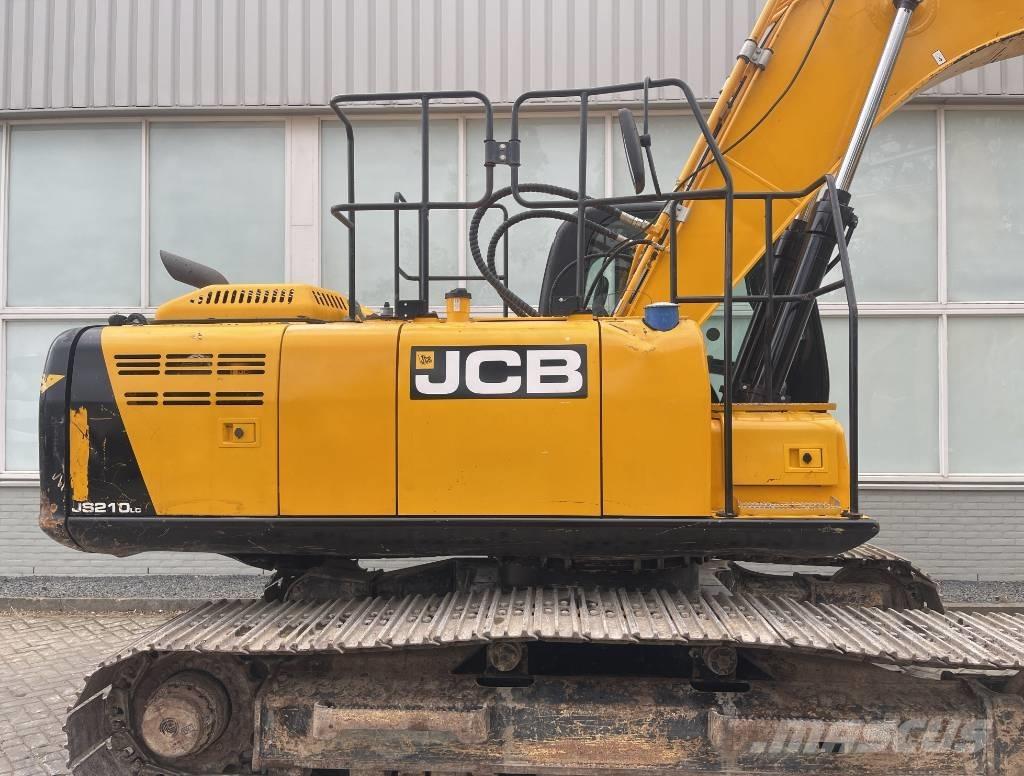 JCB JS 210 LC    2017 Excavadoras sobre orugas