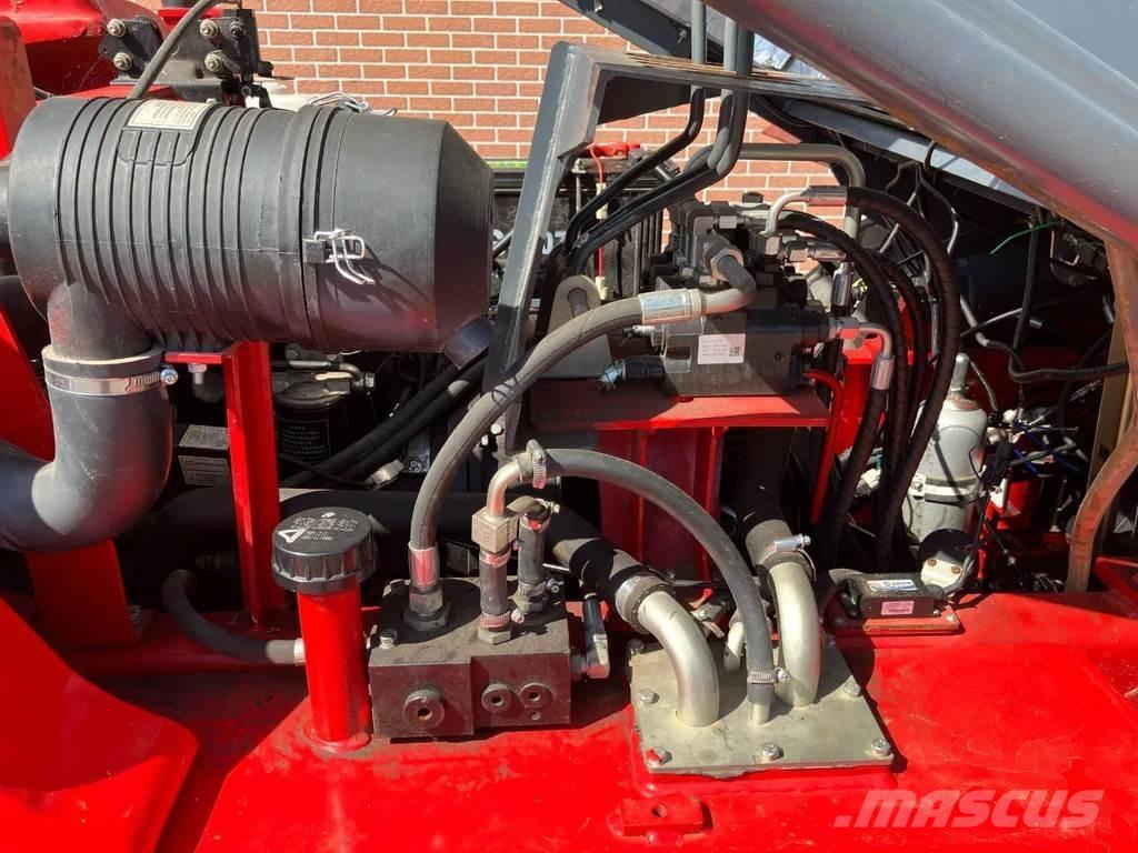 JAC CPCD35 Montacargas todo terreno