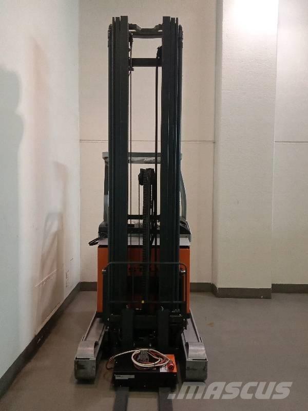 Still FMX 17 Montacargas de alcance de gran altura