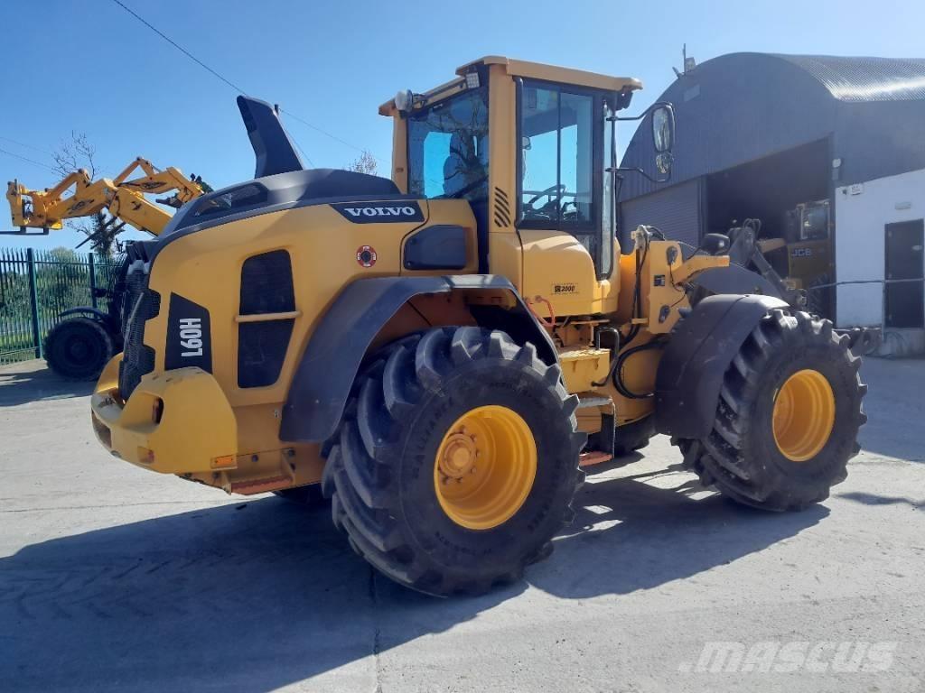 Volvo L 60 Cargadoras sobre ruedas