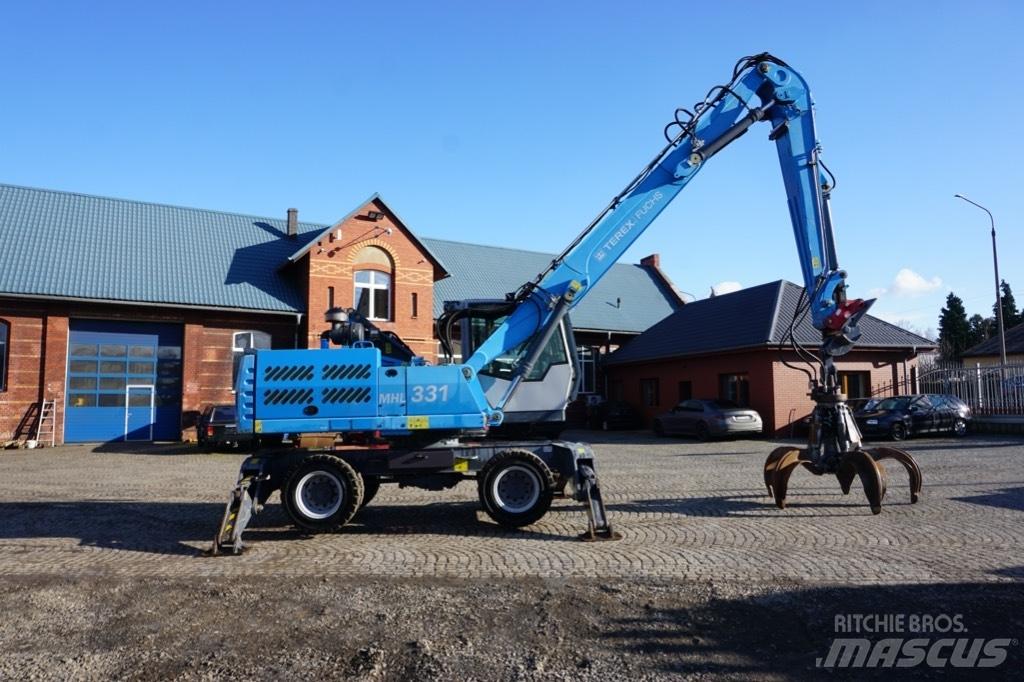 Fuchs MHL 331 Manejadores de residuos industriales