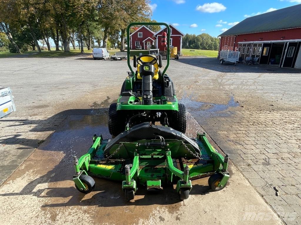 John Deere 1565 Tractores corta-césped