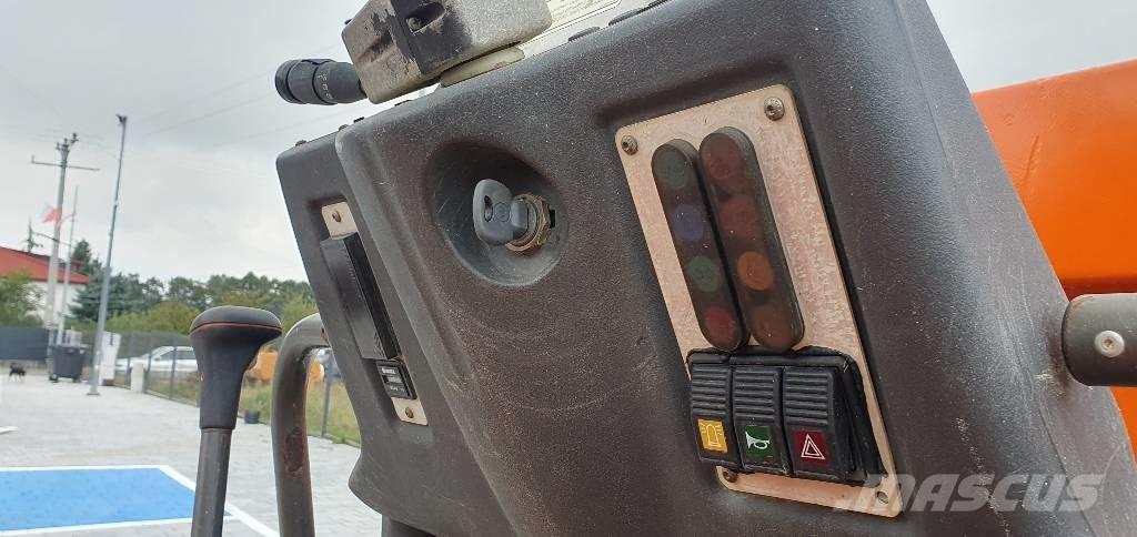 Ausa D 600 APG Vehículos compactos de volteo