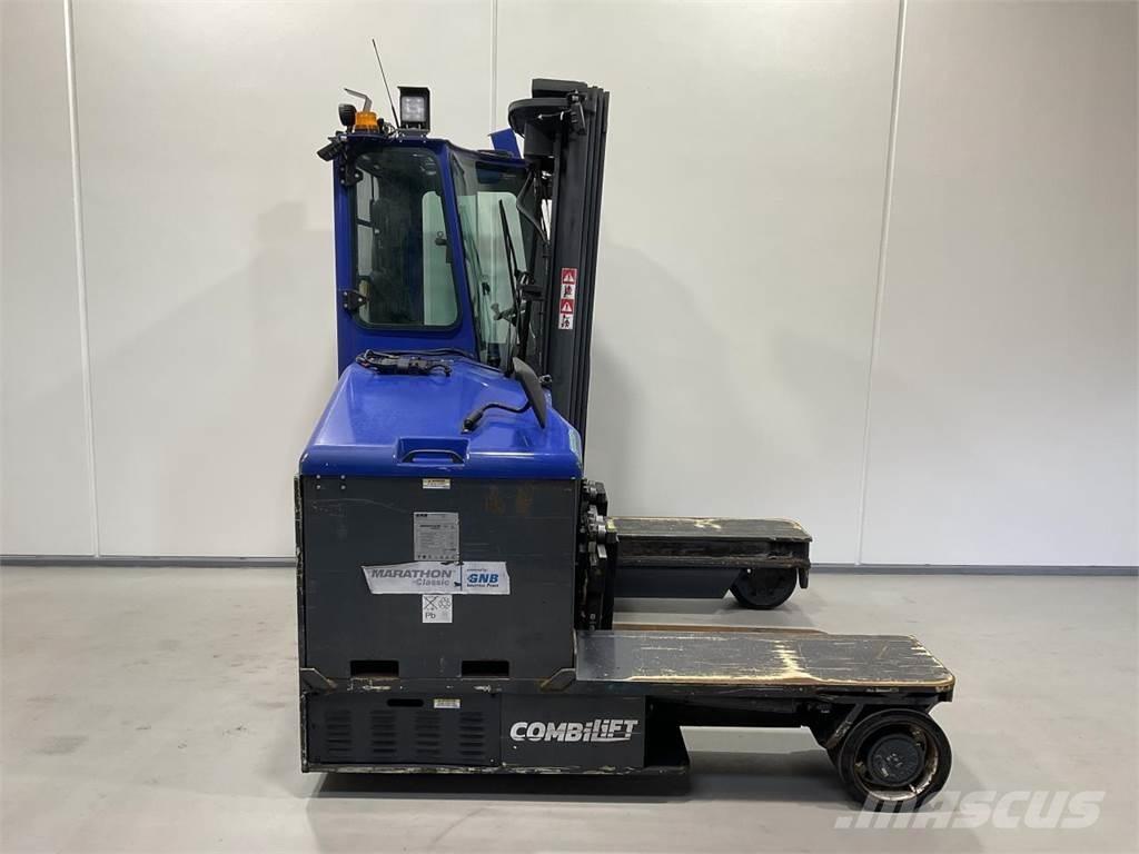 Combilift C4000ET Montacargas de 4 vías