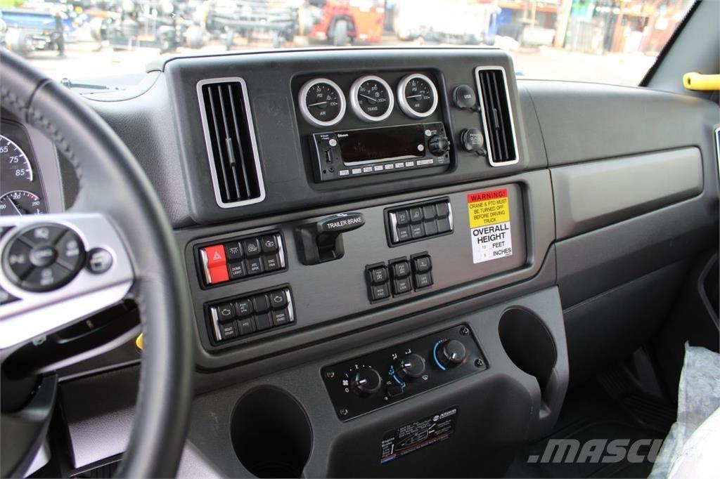 BIK WC 75 Camiones grúa