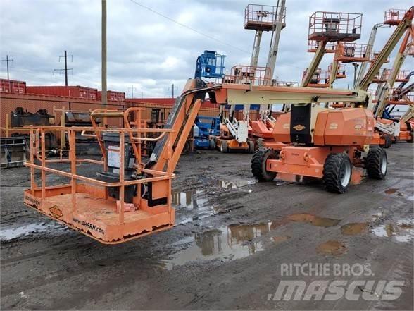 JLG 800AJ Plataformas con brazo de elevación manual