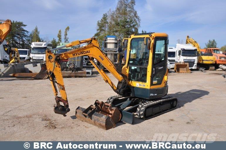 Hyundai R25Z-9AK Miniexcavadoras