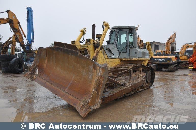 Komatsu D 155 AX Buldozer sobre oruga