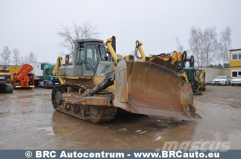 Komatsu D 155 AX Buldozer sobre oruga