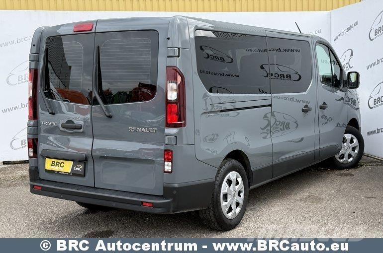 Renault Trafic Minibuses