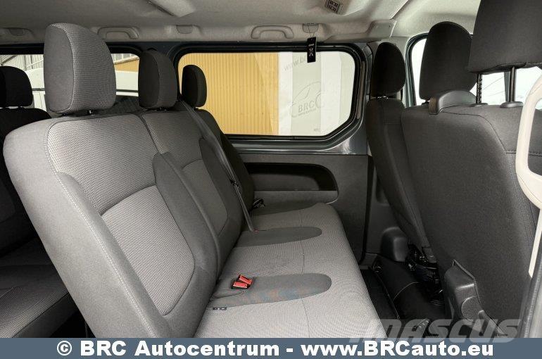 Renault Trafic Minibuses