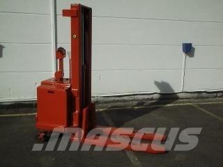 BT LSV 1000/5 Montacargas manual