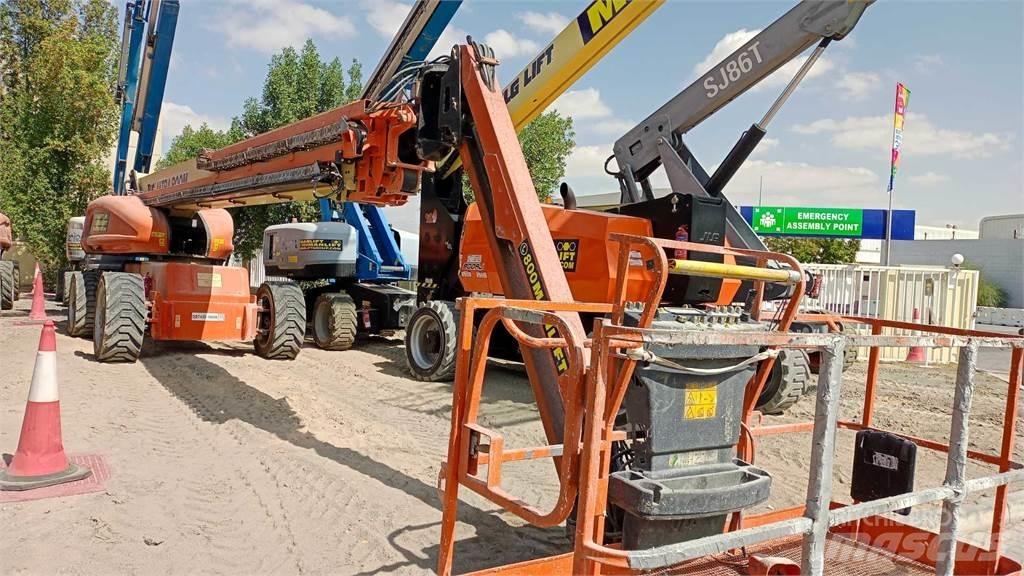 JLG 1350SJP Plataformas con brazo de elevación telescópico