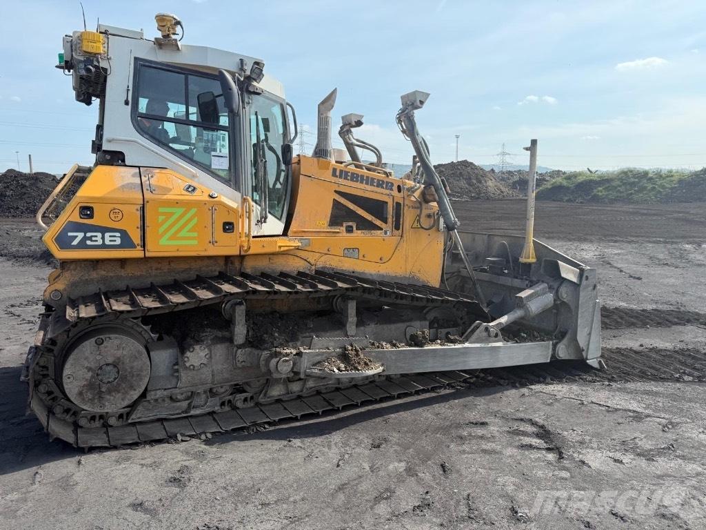 Liebherr 736 Buldozer sobre oruga