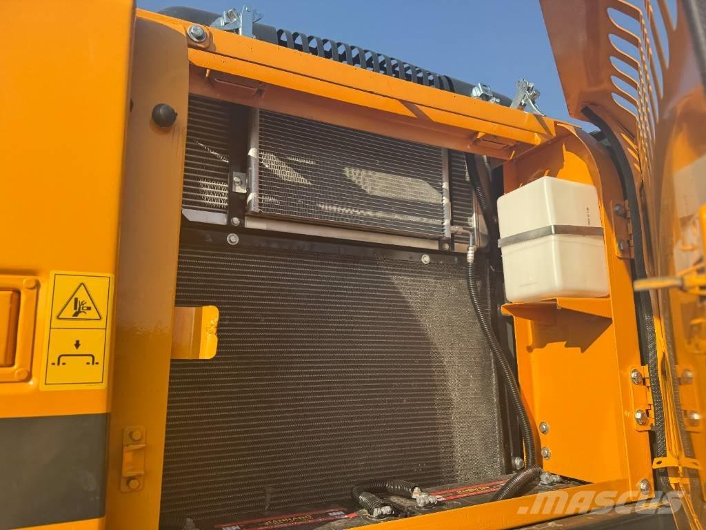 Hyundai HX 220 Excavadoras sobre orugas