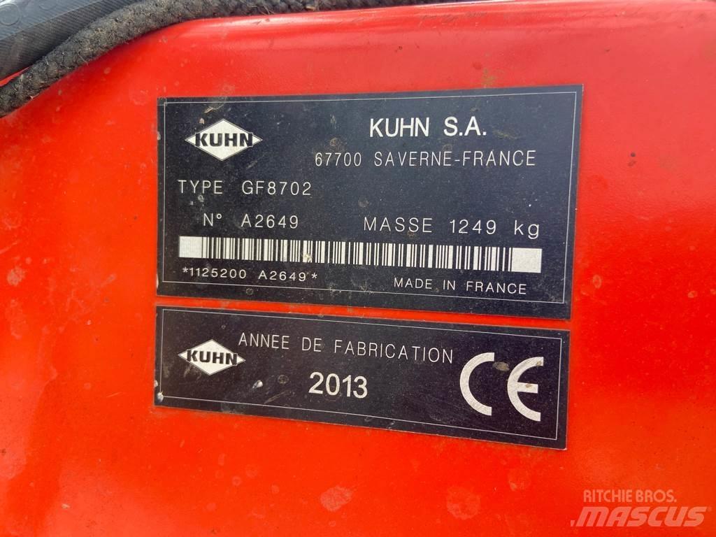 Kuhn GF8702 Rastrilladoras y rastrilladoras giratorias