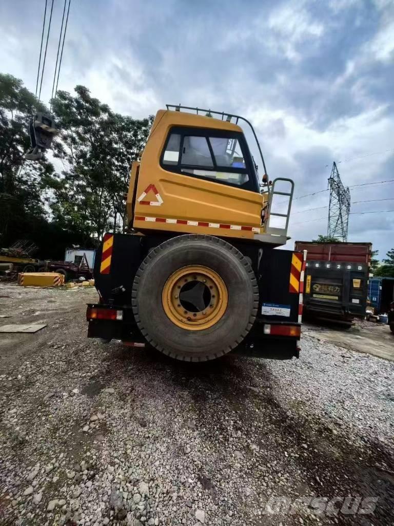 Sany SAC6500T7 Grúas todo terreno