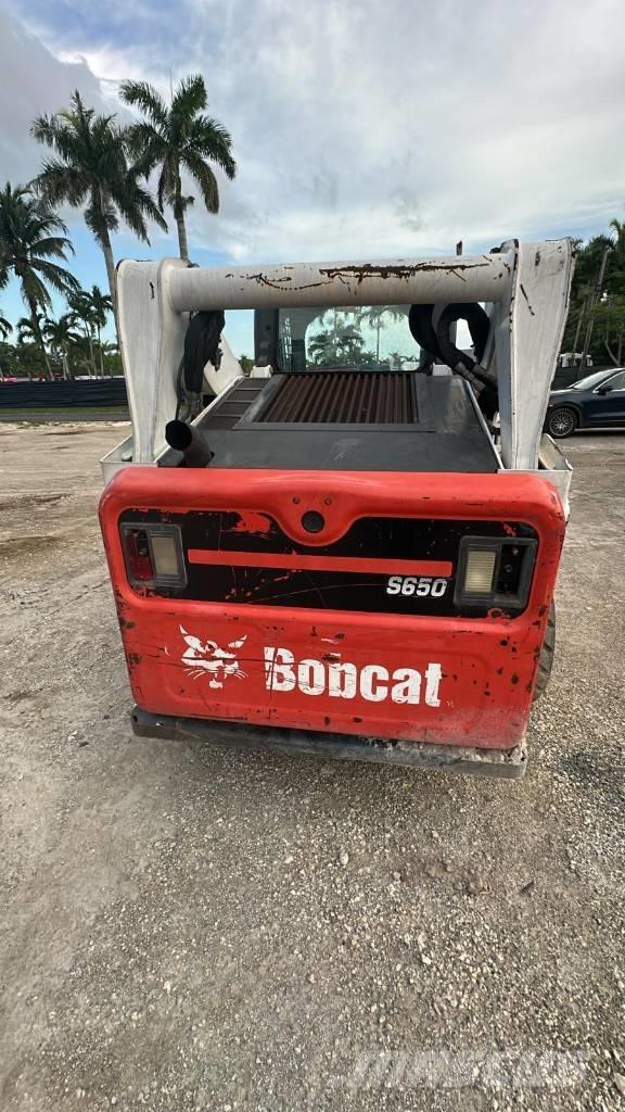 Bobcat S650 Minicargadoras