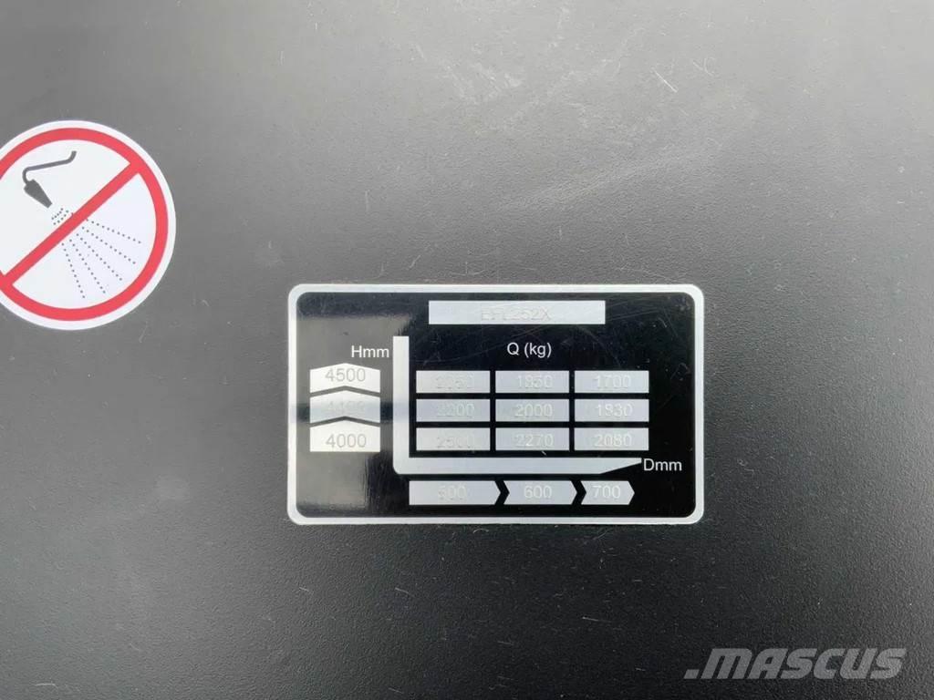 EP EFL 252 XS Carretillas de horquilla eléctrica