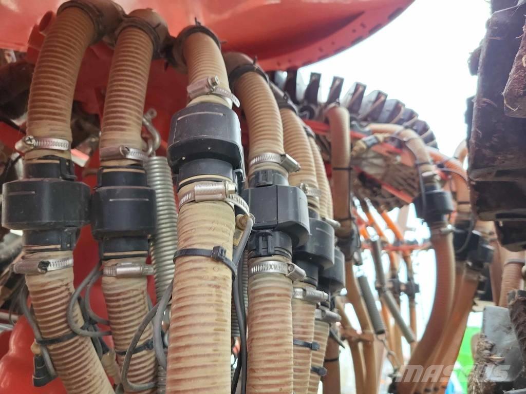 Kuhn Espro R 6000 C Perforadoras combinadas