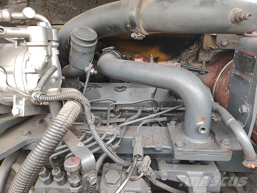 Komatsu PC78US-6 Excavadoras sobre orugas