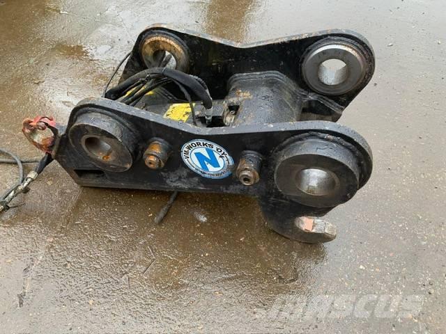 CAT 329 E 330F Conectores rápidos