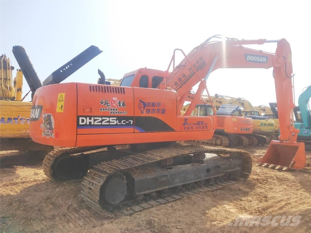 Doosan DH225LC-7 Excavadoras sobre orugas