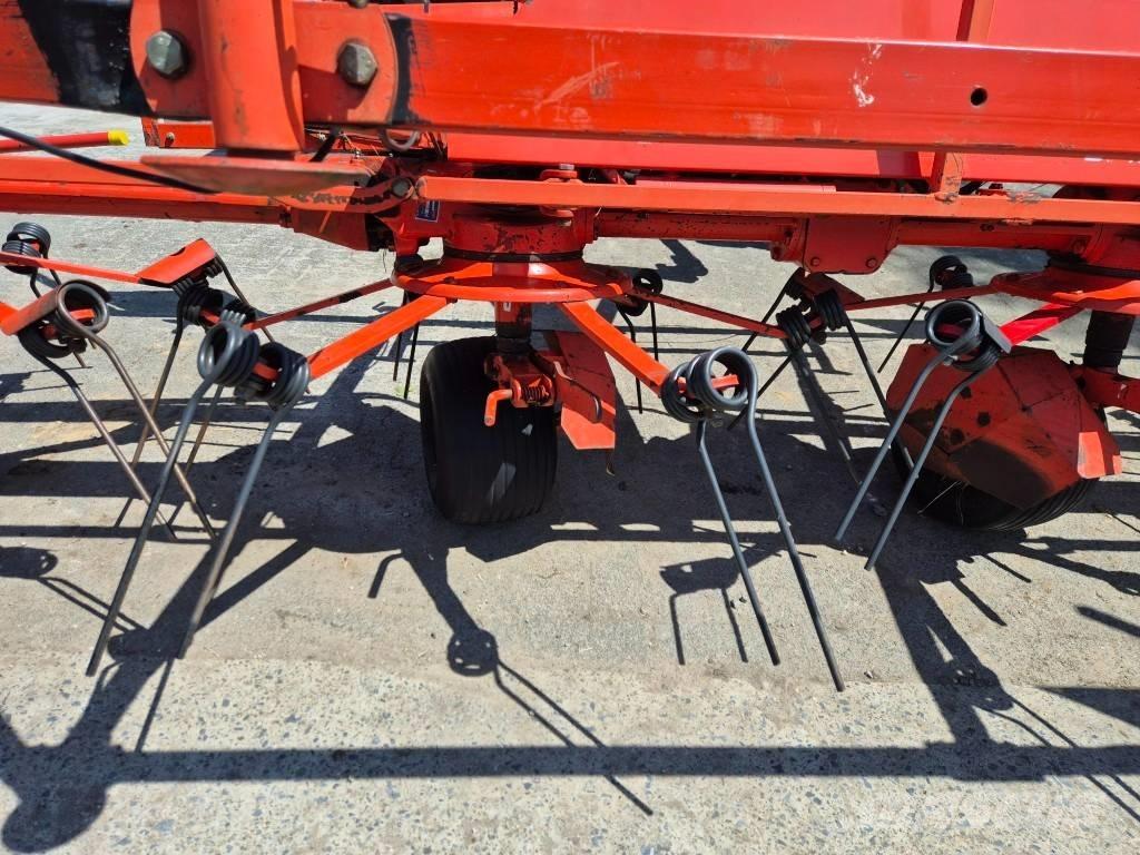 Kuhn GF 8501 MHO Rastrilladoras y rastrilladoras giratorias