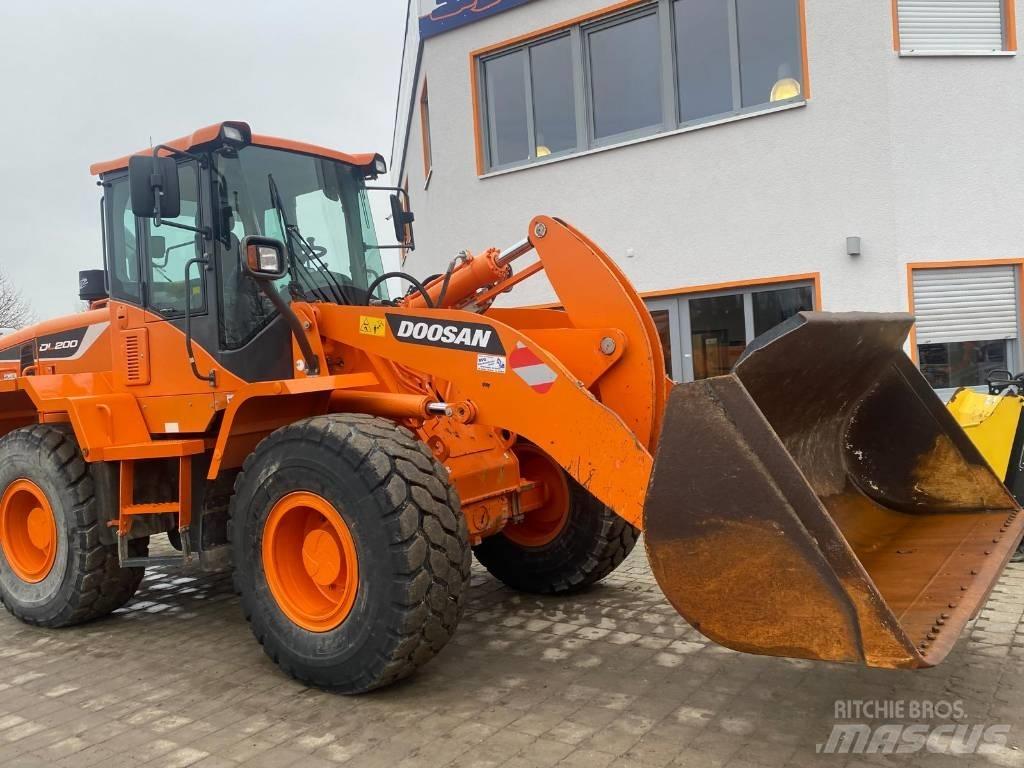 Doosan DL200-5 Cargadoras sobre ruedas